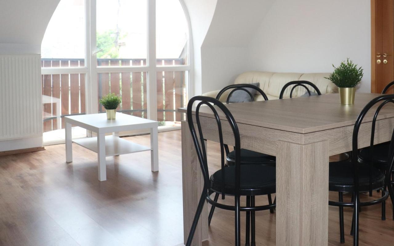 B6 Apartman Veszprem Ngoại thất bức ảnh