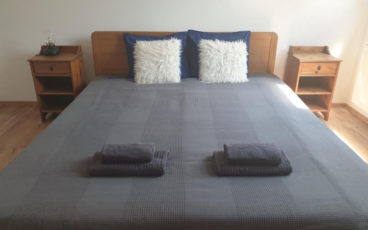 B6 Apartman Veszprem Ngoại thất bức ảnh
