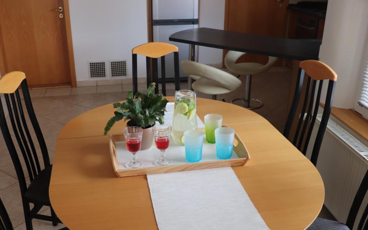 B6 Apartman Veszprem Ngoại thất bức ảnh