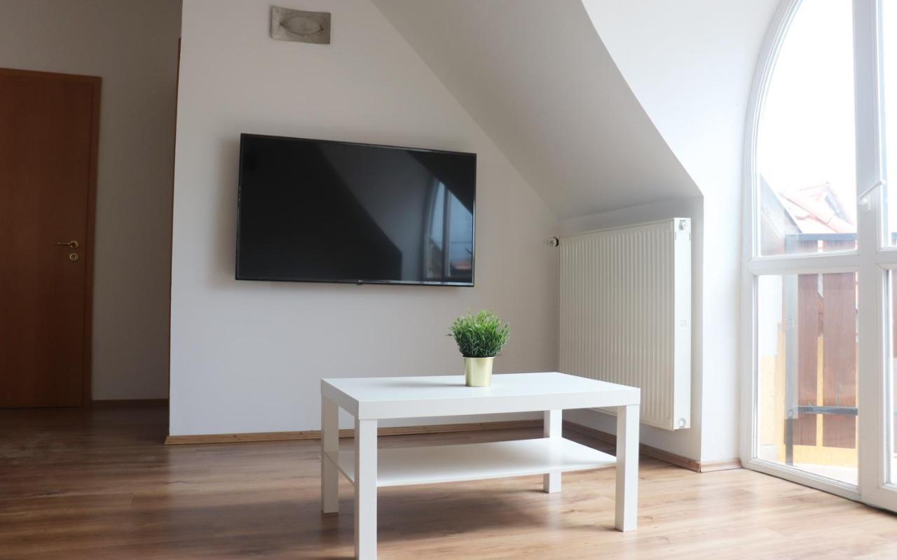 B6 Apartman Veszprem Ngoại thất bức ảnh