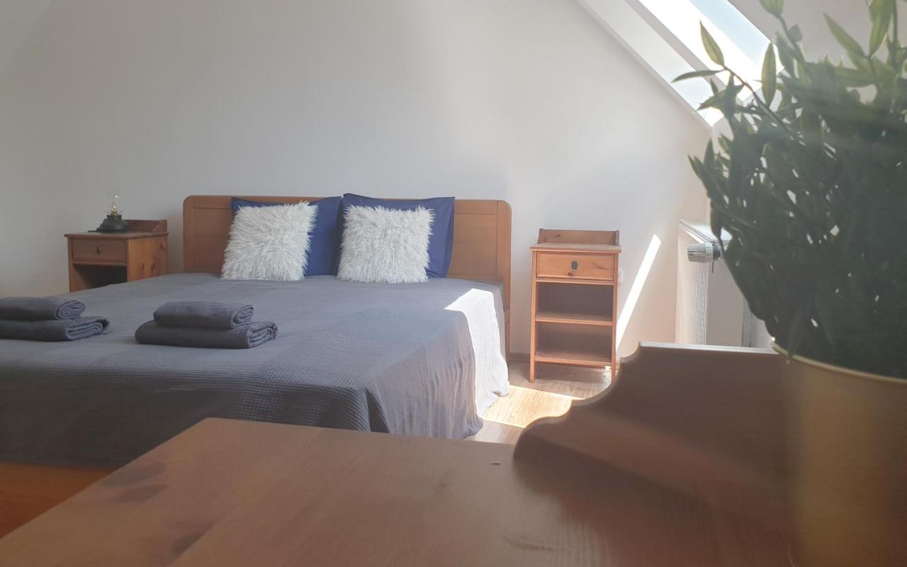 B6 Apartman Veszprem Ngoại thất bức ảnh